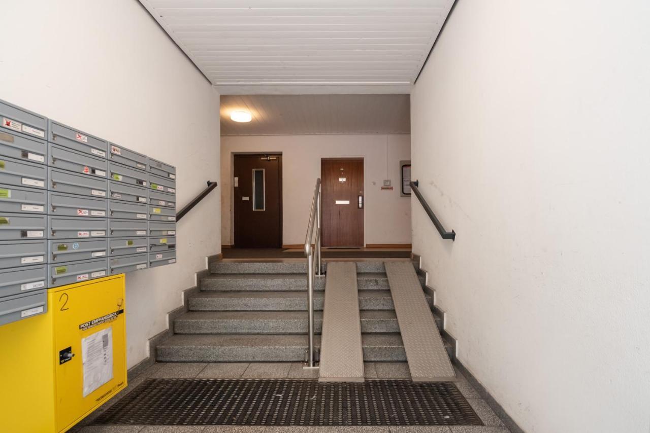 Helles, Neues Dg Apartment Mit Blick Zum Donauturm Viena Exterior foto